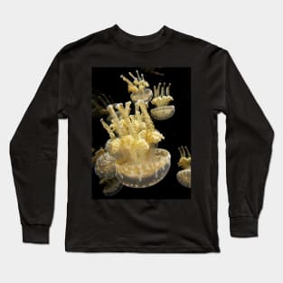 Jelly fish at play Long Sleeve T-Shirt